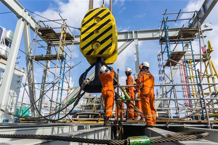 Ensuring Safety Excellence at Construction Sites: The Essential Gear Every Worker Needs